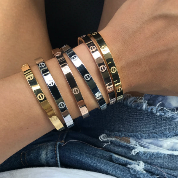 Amour Bangle Bracelet - Stainless Steel